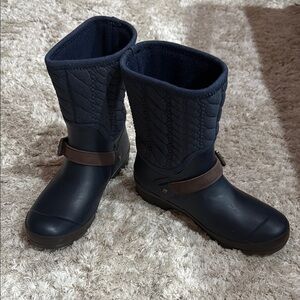 Navy Quilted Rain Boots by SPERRY